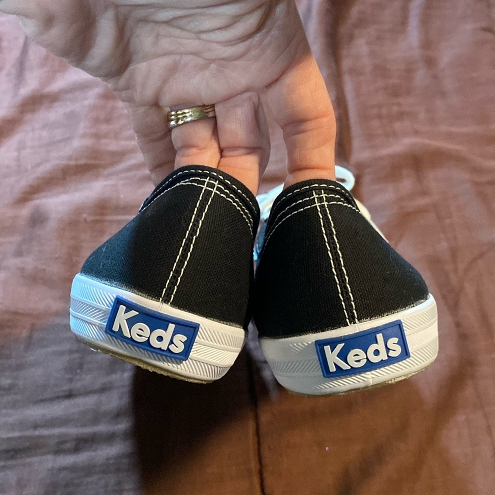 Tennis Shoes by Keds Brand. NWOT! - Picture 3 of 16